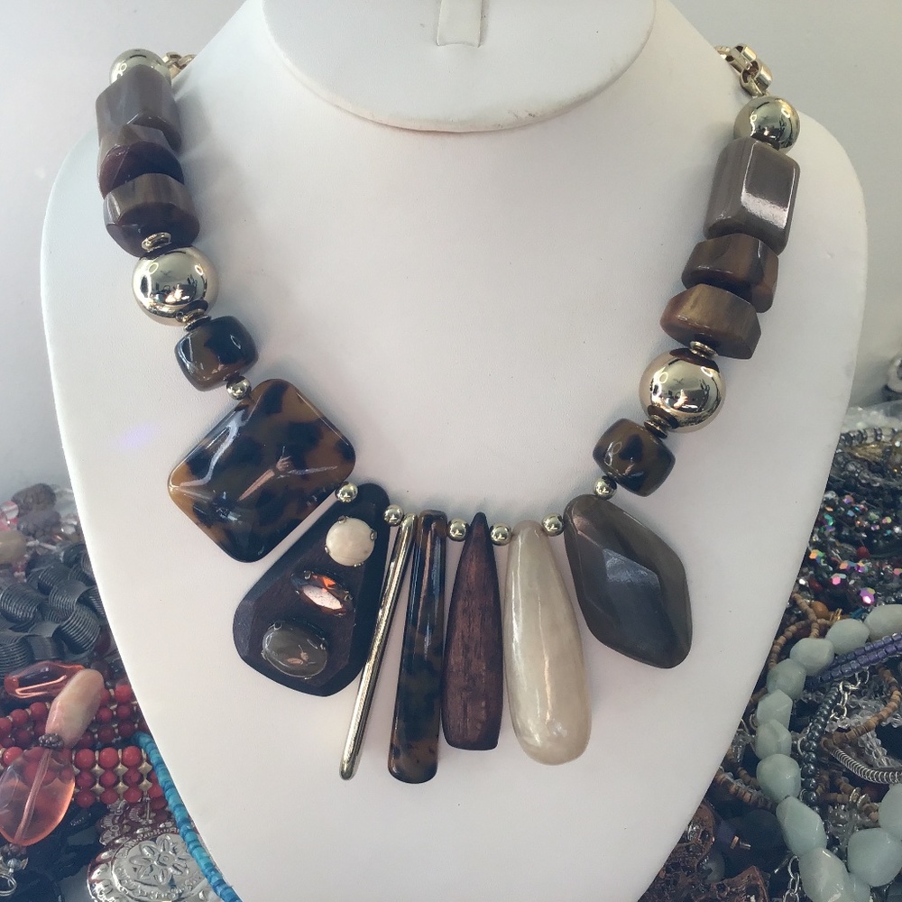 Chicos Unusual large beaded necklace 21”